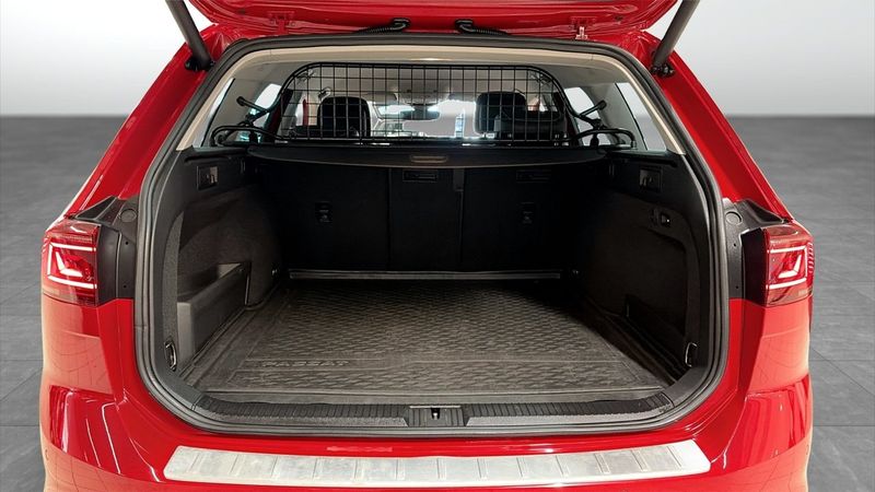 Volkswagen Passat bild 12