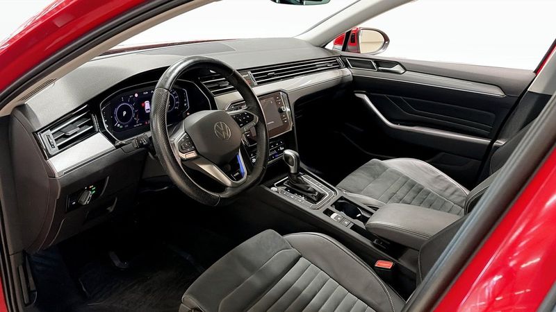 Volkswagen Passat bild 7