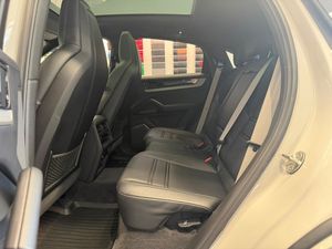 Porsche Cayenne bild 13