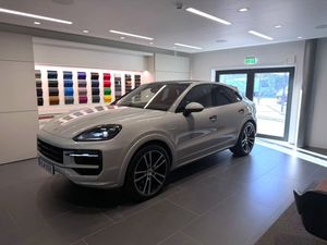 Porsche Cayenne bild 1
