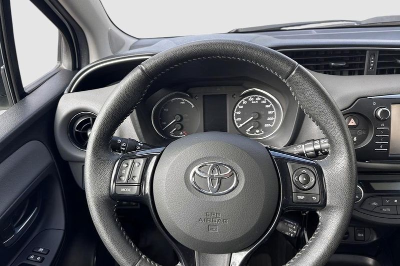 Toyota Yaris bild 11