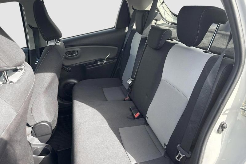 Toyota Yaris bild 9