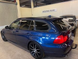 BMW 320 bild 2