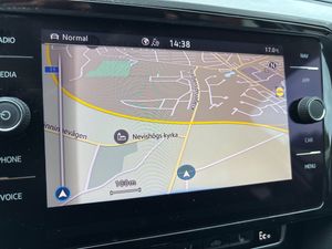 Volkswagen Passat bild 8
