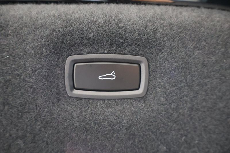 Porsche Taycan bild 12