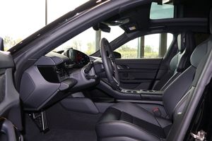 Porsche Taycan bild 15