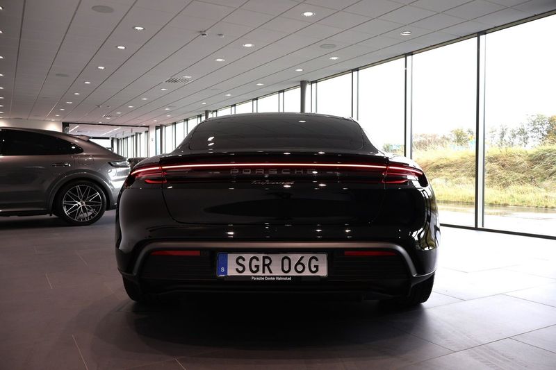 Porsche Taycan bild 8
