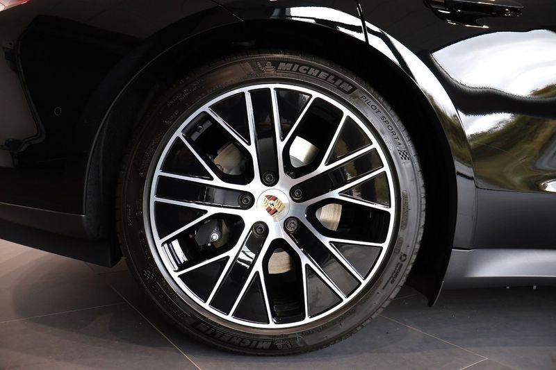 Porsche Taycan bild 10