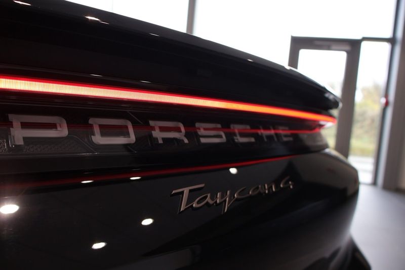 Porsche Taycan bild 9