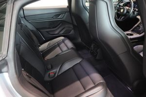 Porsche Taycan bild 12