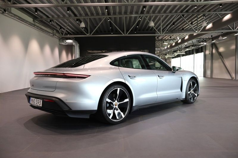 Porsche Taycan bild 6