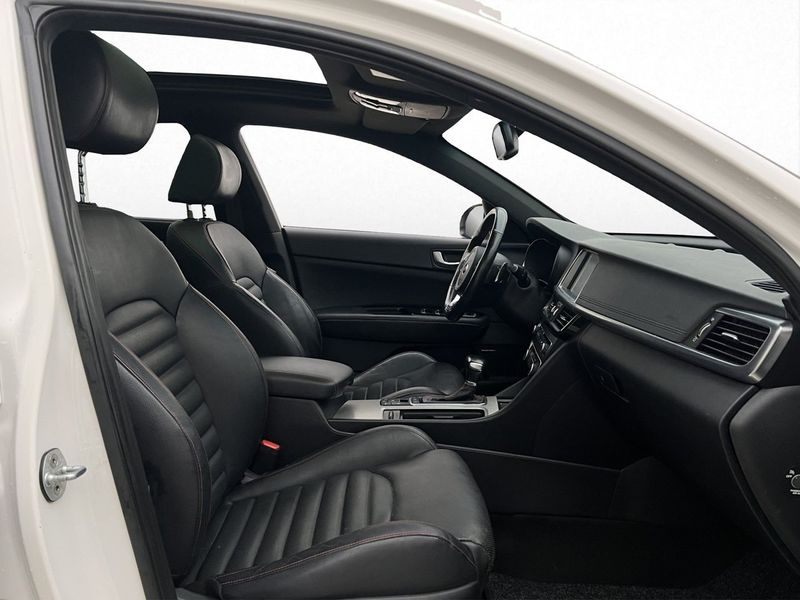 Kia Optima bild 26