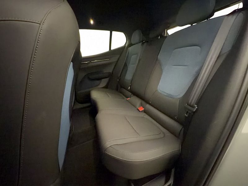 Volvo EX30 bild 28