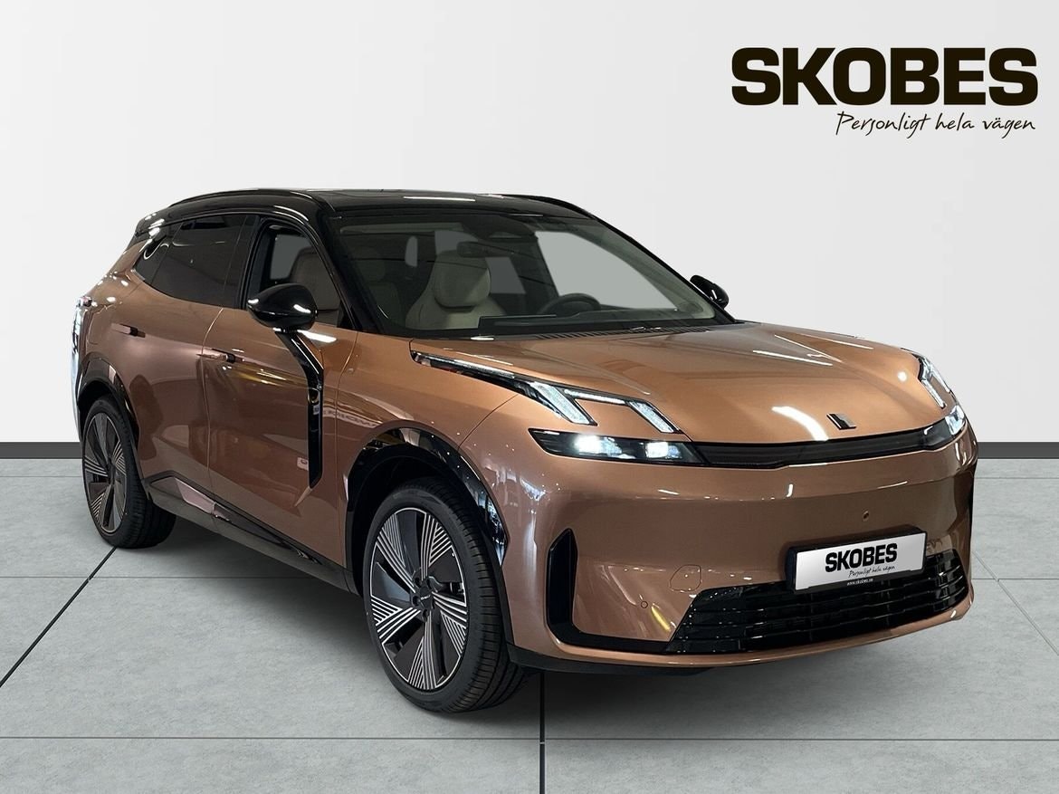 Lynk & Co 08