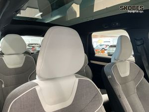 Volvo EX90 bild 18