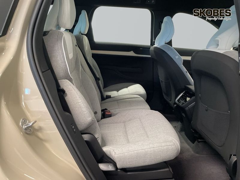 Volvo EX90 bild 10