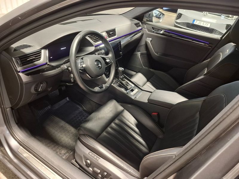Skoda Superb bild 13