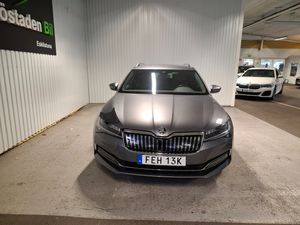 Skoda Superb bild 2