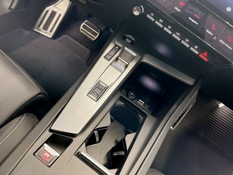 Peugeot 408 bild 17