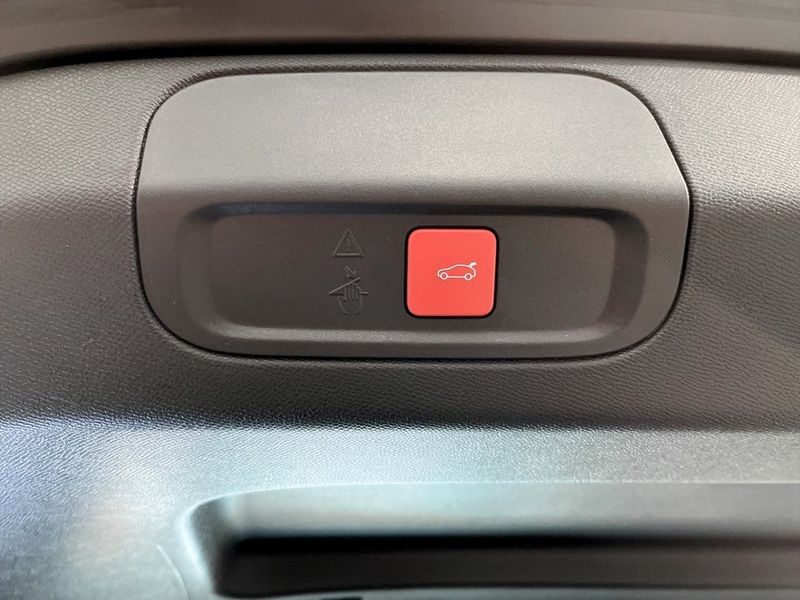 Peugeot 408 bild 23