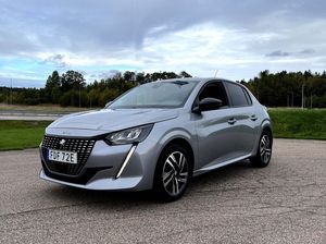 Peugeot 208 bild 1