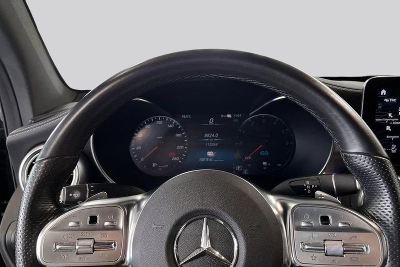 Mercedes GLC300 bild 10