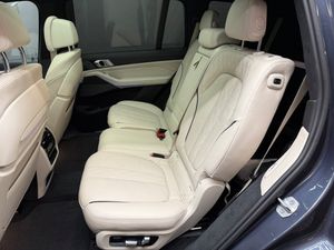 BMW X7 bild 13