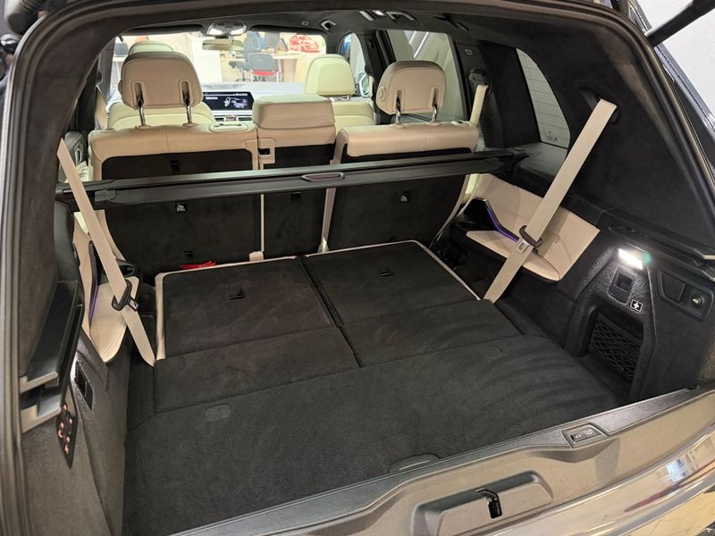 BMW X7 bild 17