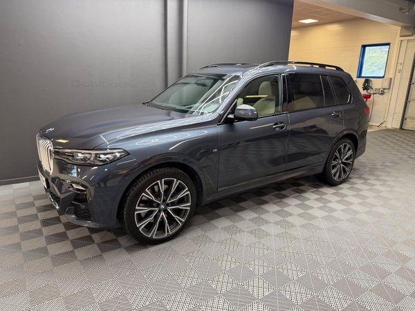BMW X7 xDrive40i Steptronic / M Sport / - 2020