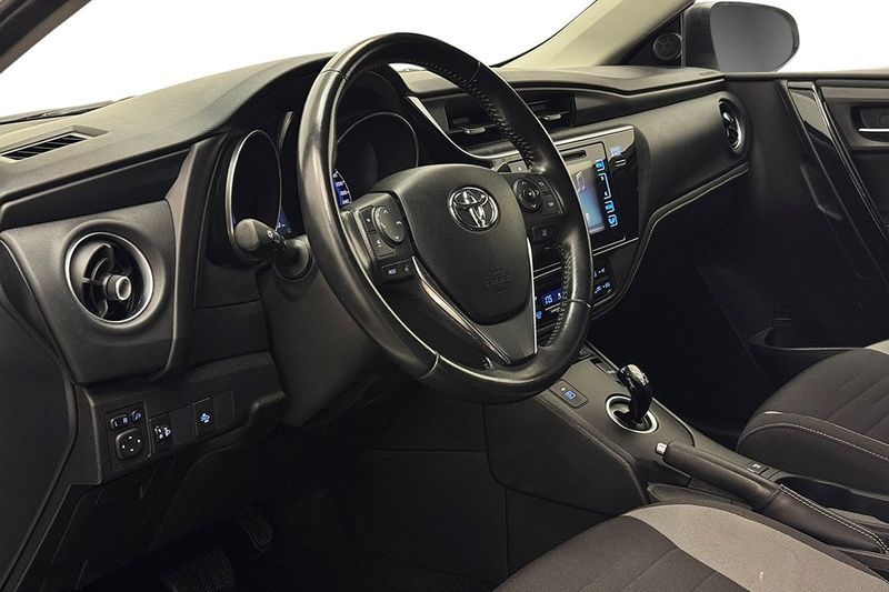 Toyota Auris bild 13