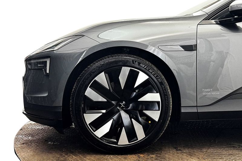 Polestar 4 bild 10