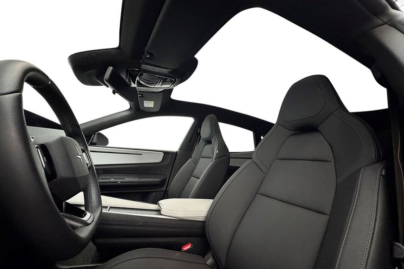 Polestar 4 bild 12