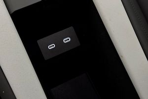 Polestar 4 bild 32