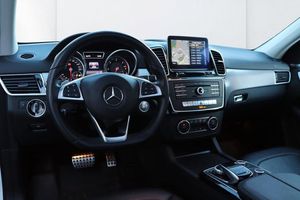 Mercedes GLE350 bild 12