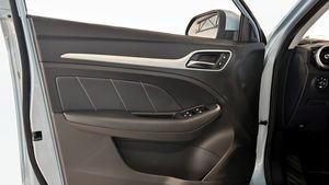 MG ZS EV bild 11