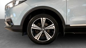 MG ZS EV bild 9
