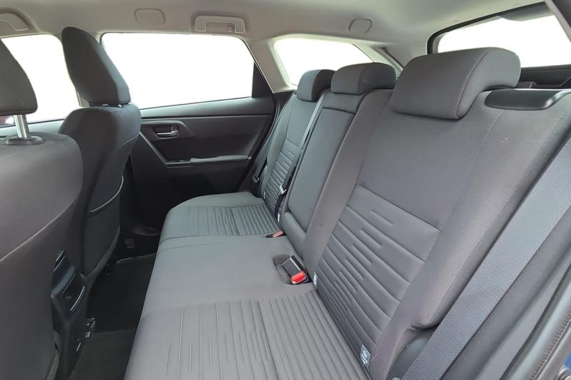 Toyota Auris bild 13