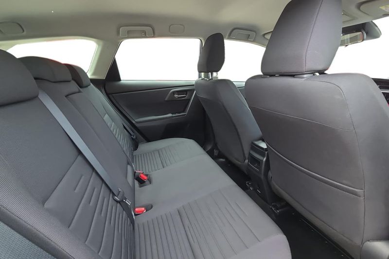 Toyota Auris bild 12