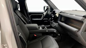 Land Rover Defender bild 3