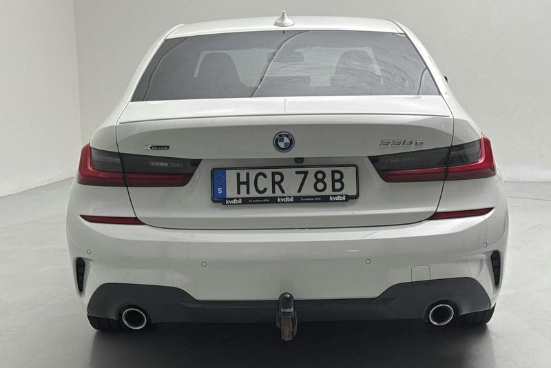 BMW 330 bild 5