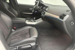 BMW 330 bild 7