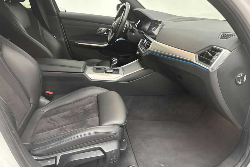 BMW 330 bild 7
