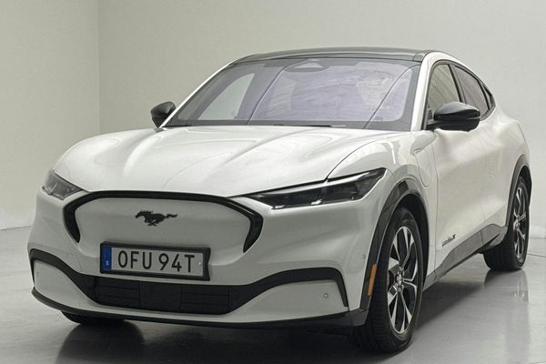 Ford Mustang Mach-E 91kWh AWD (351hk) - 2021