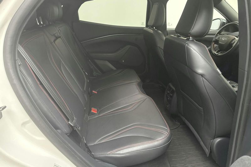 Ford Mustang bild 8