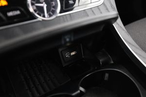 Mercedes E220 bild 26