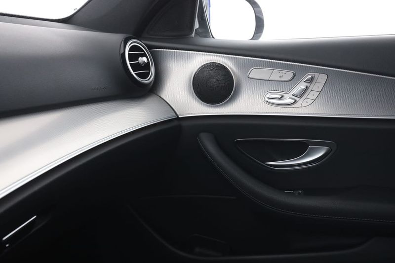 Mercedes E220 bild 30