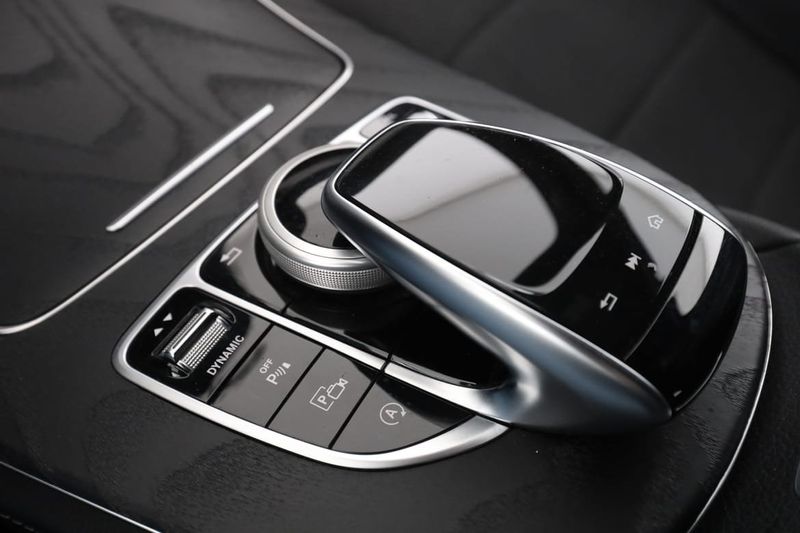 Mercedes E220 bild 28