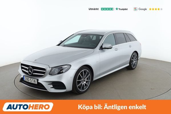 Mercedes E220 T AMG Line / Värmare, Dragkrok, GPS - 2020