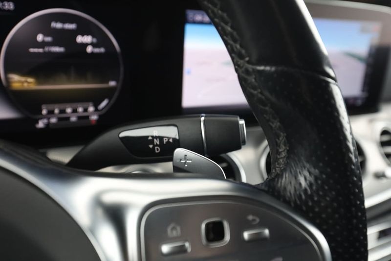 Mercedes E220 bild 34