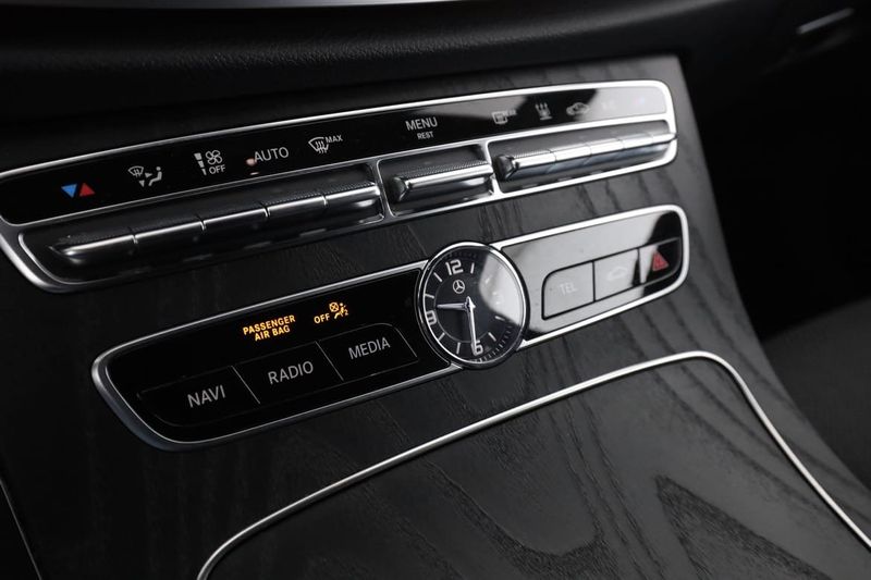 Mercedes E220 bild 25